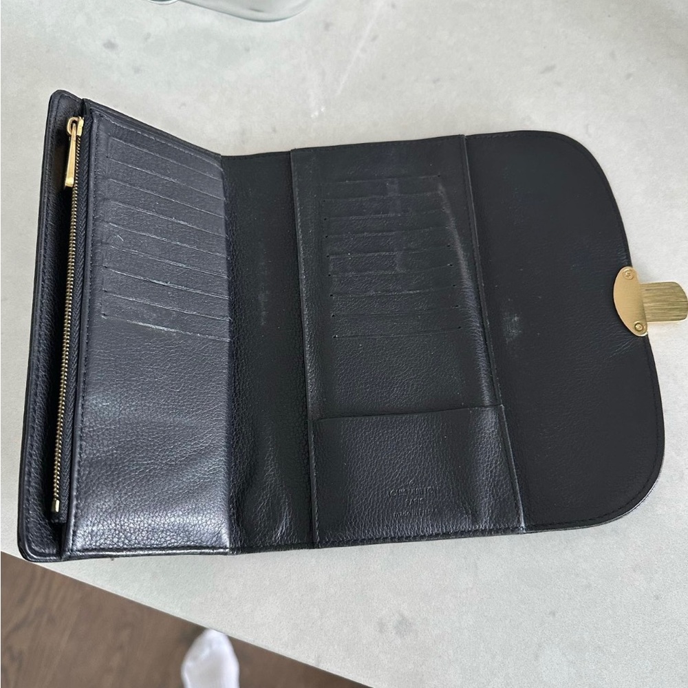 Authentic Louis Vuitton Monogram Empreinte Metis Wallet - Picture 3 of 4